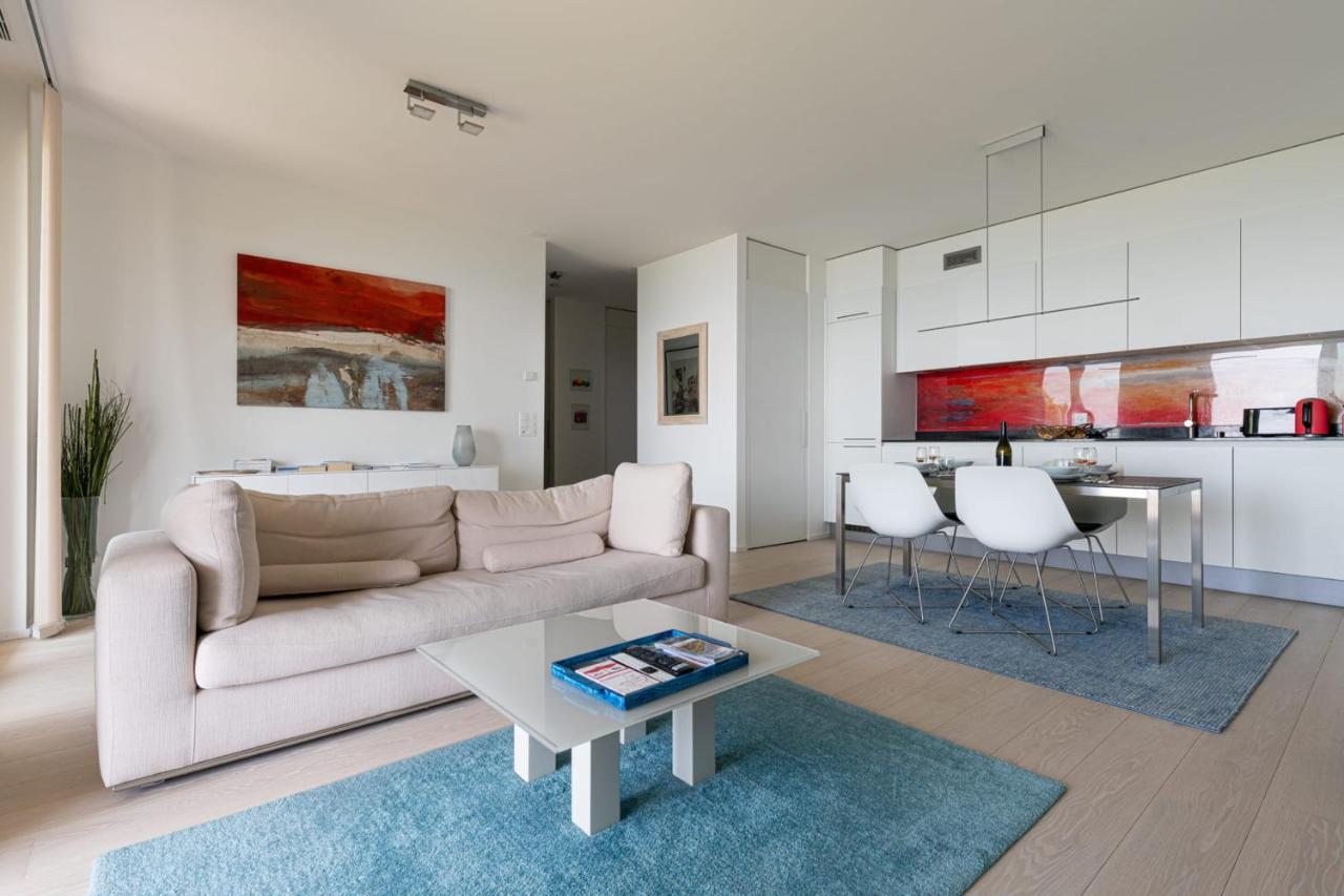 Les Terrasses De Lavaux 1 - Appartement De Luxe Avec Vue Panoramique Et Piscine Puidoux エクステリア 写真